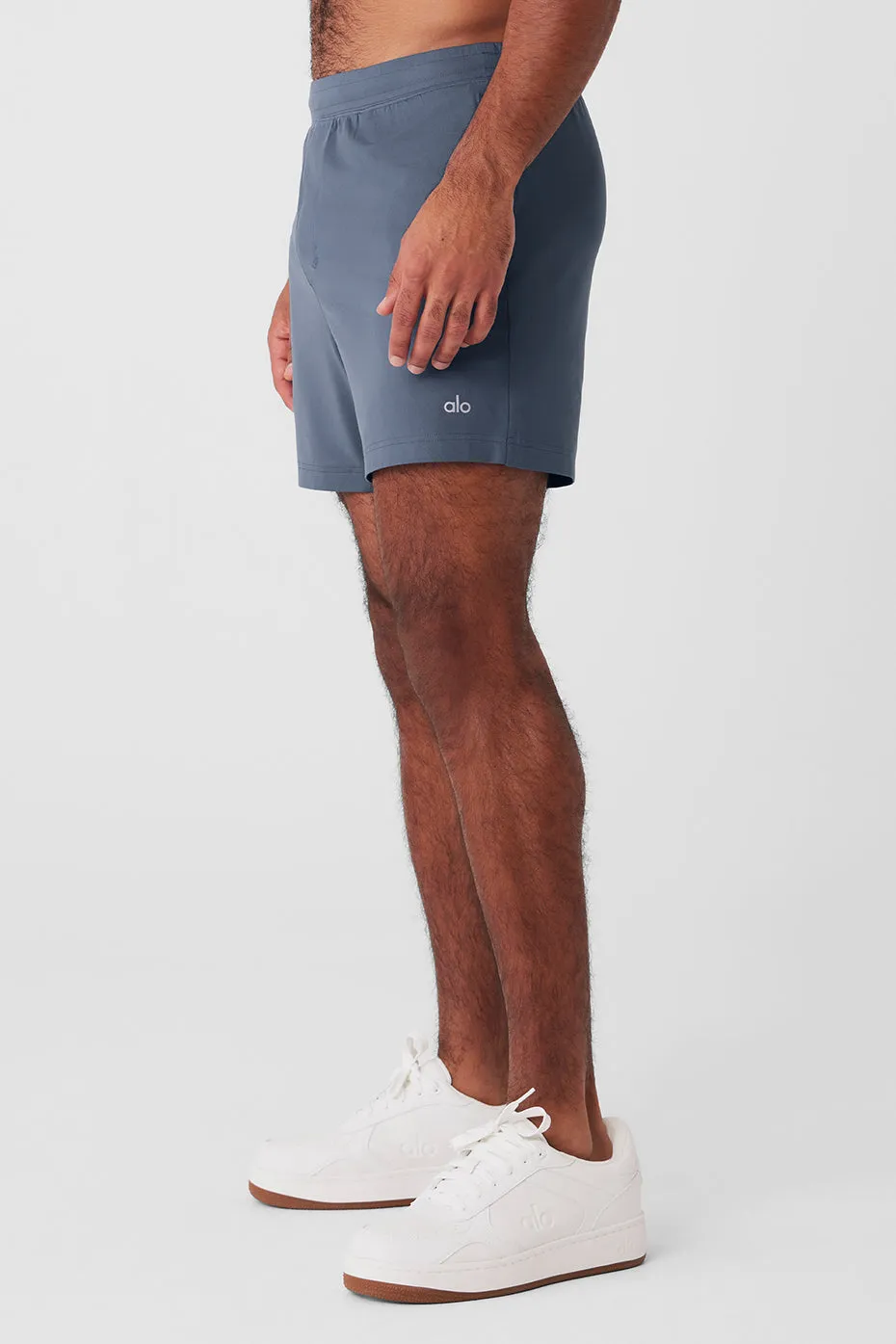 7" Conquer React Performance Short - Bluestone