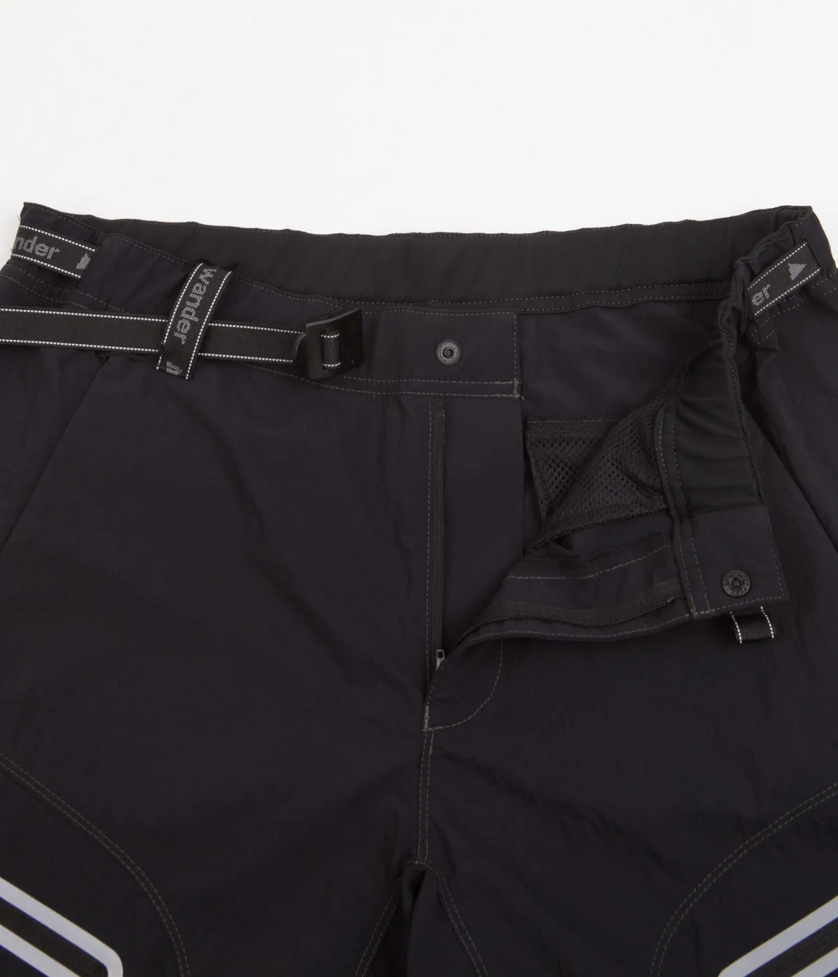 and wander Light Hike Shorts - Black