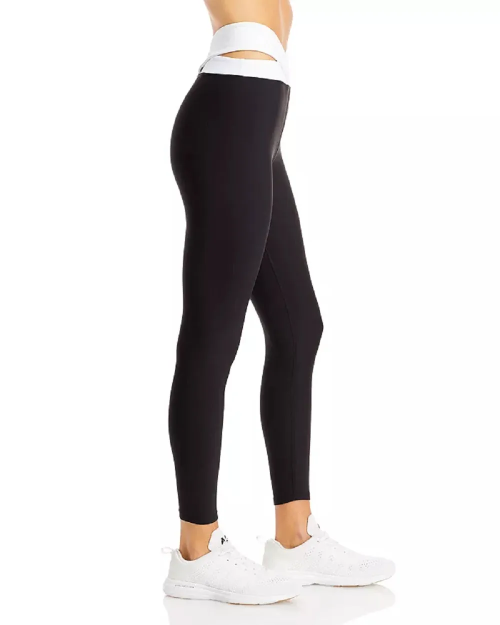 Aqua Women's Athletic Criss Cross Waist Leggings, Black, M