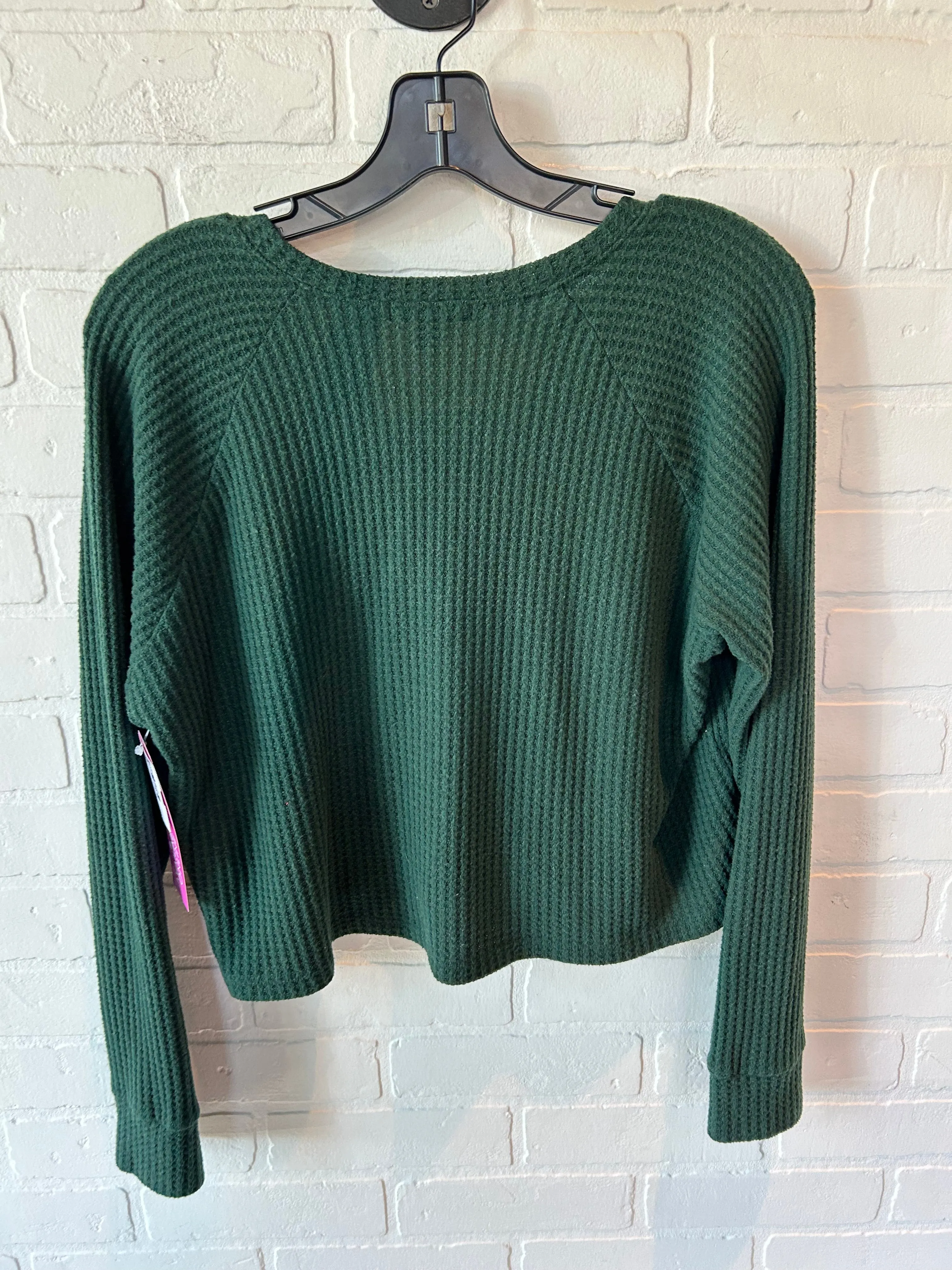 Athletic Top Long Sleeve Crewneck By Beyond Yoga In Green, Size: Xs