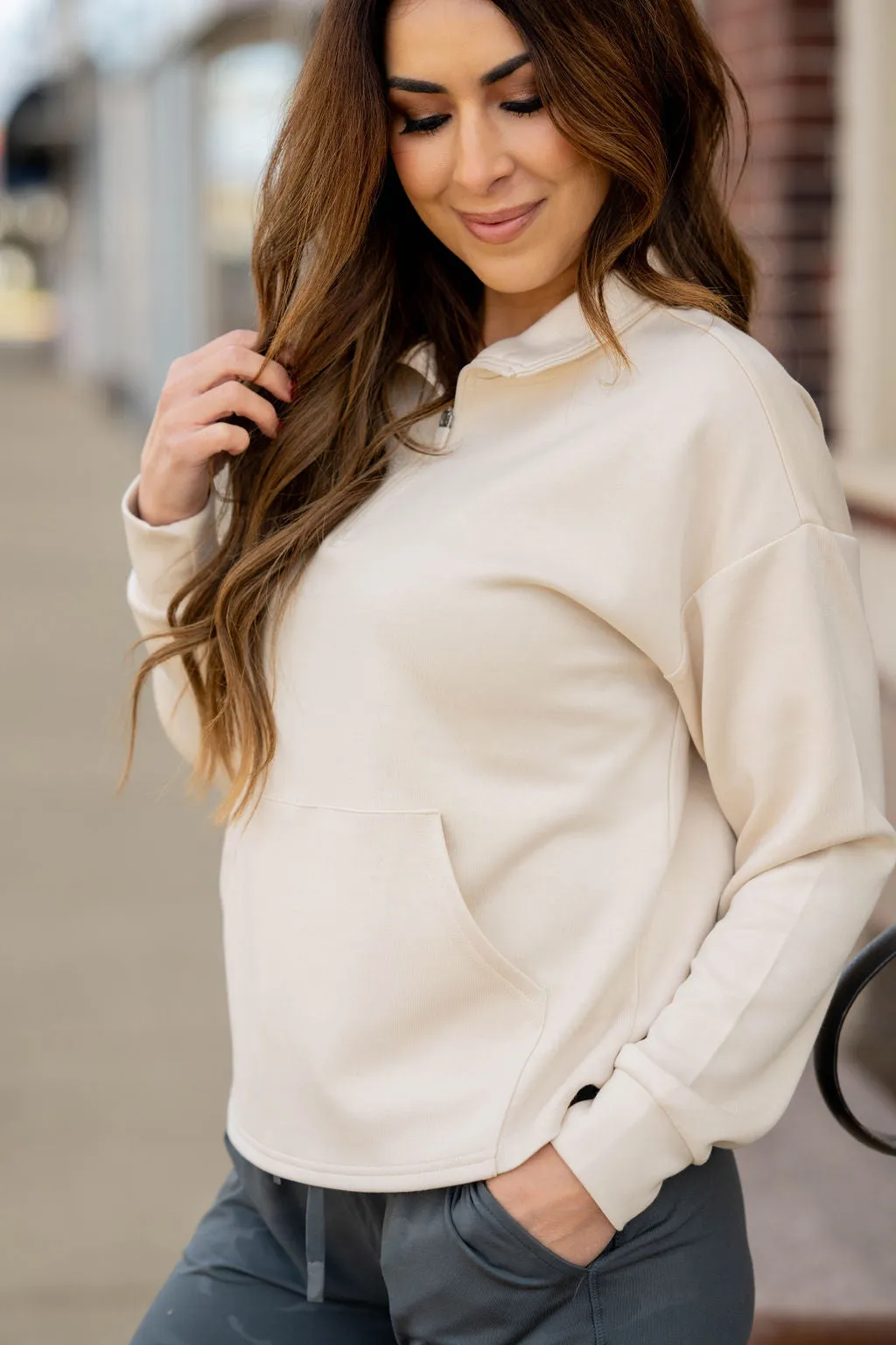 Basic Quarter Zip Pullover Sweatshirt