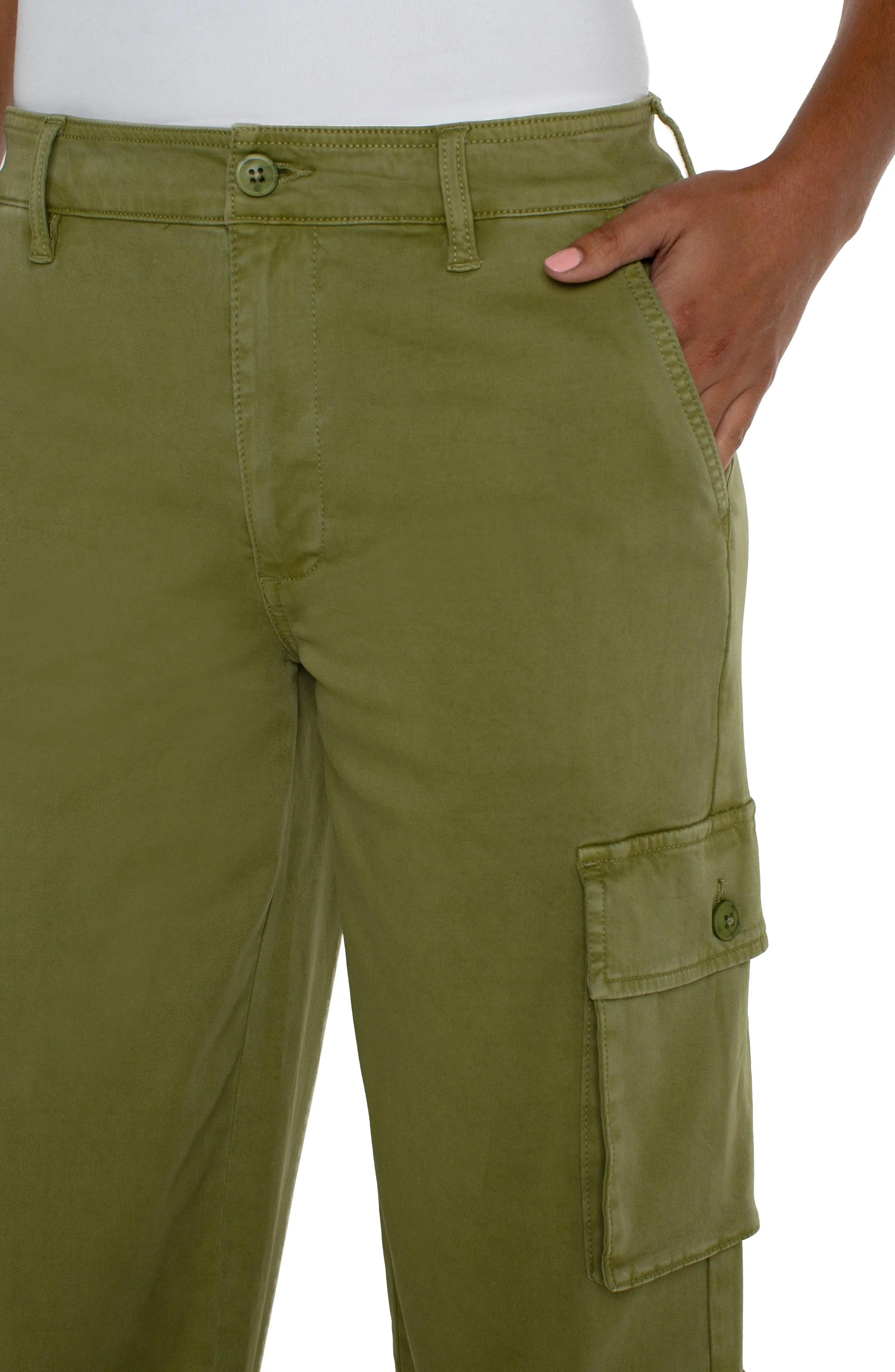 CARGO CROP WITH CINCH HEM