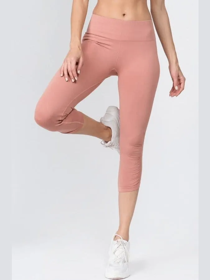 High Rise Cinched Ankle Seamless Capri Leggings