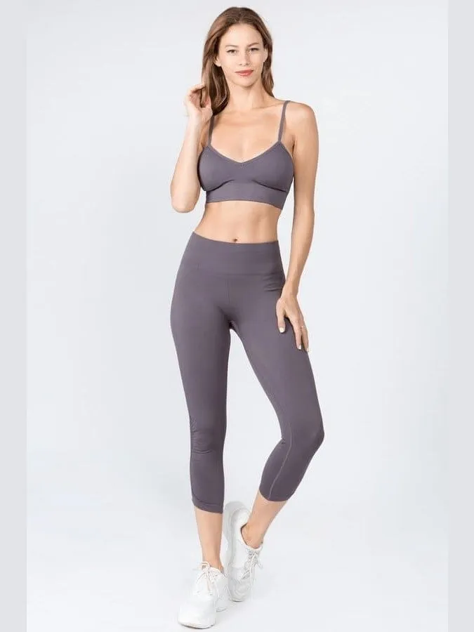 High Rise Cinched Ankle Seamless Capri Leggings