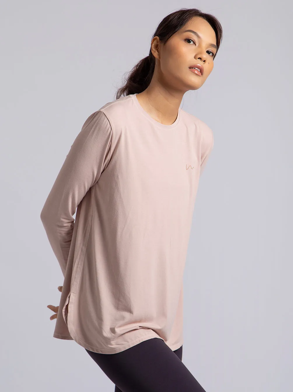 IZZY SPORT TOP BLUSH