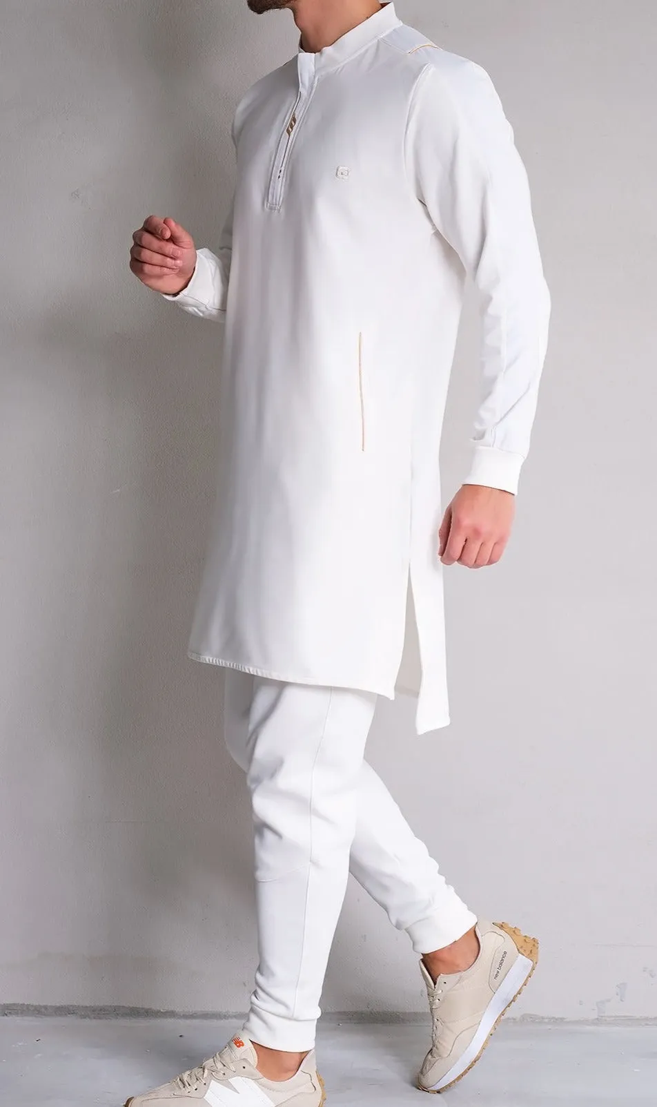 Muslim Men’s Short Jubba Kamisweat Subtil QL in Cream and Gold