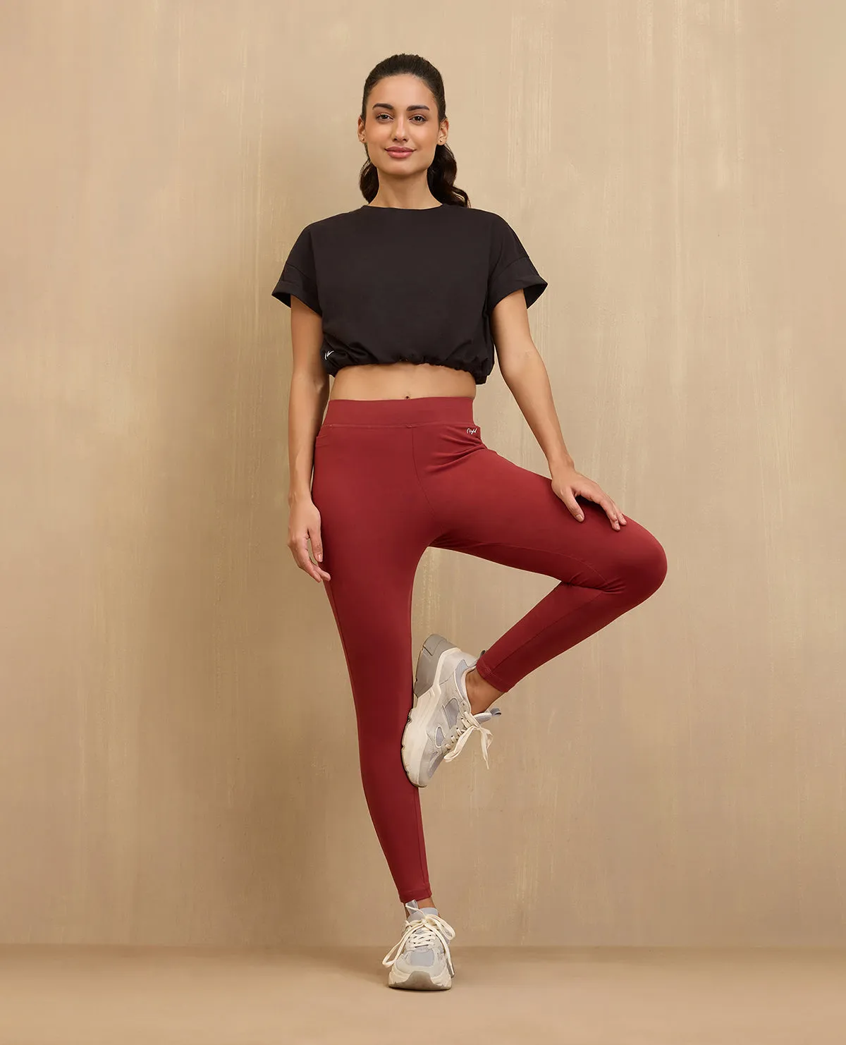 NYKD By Nykaa Comfort Leggings with Pockets! -NYAT401-Red