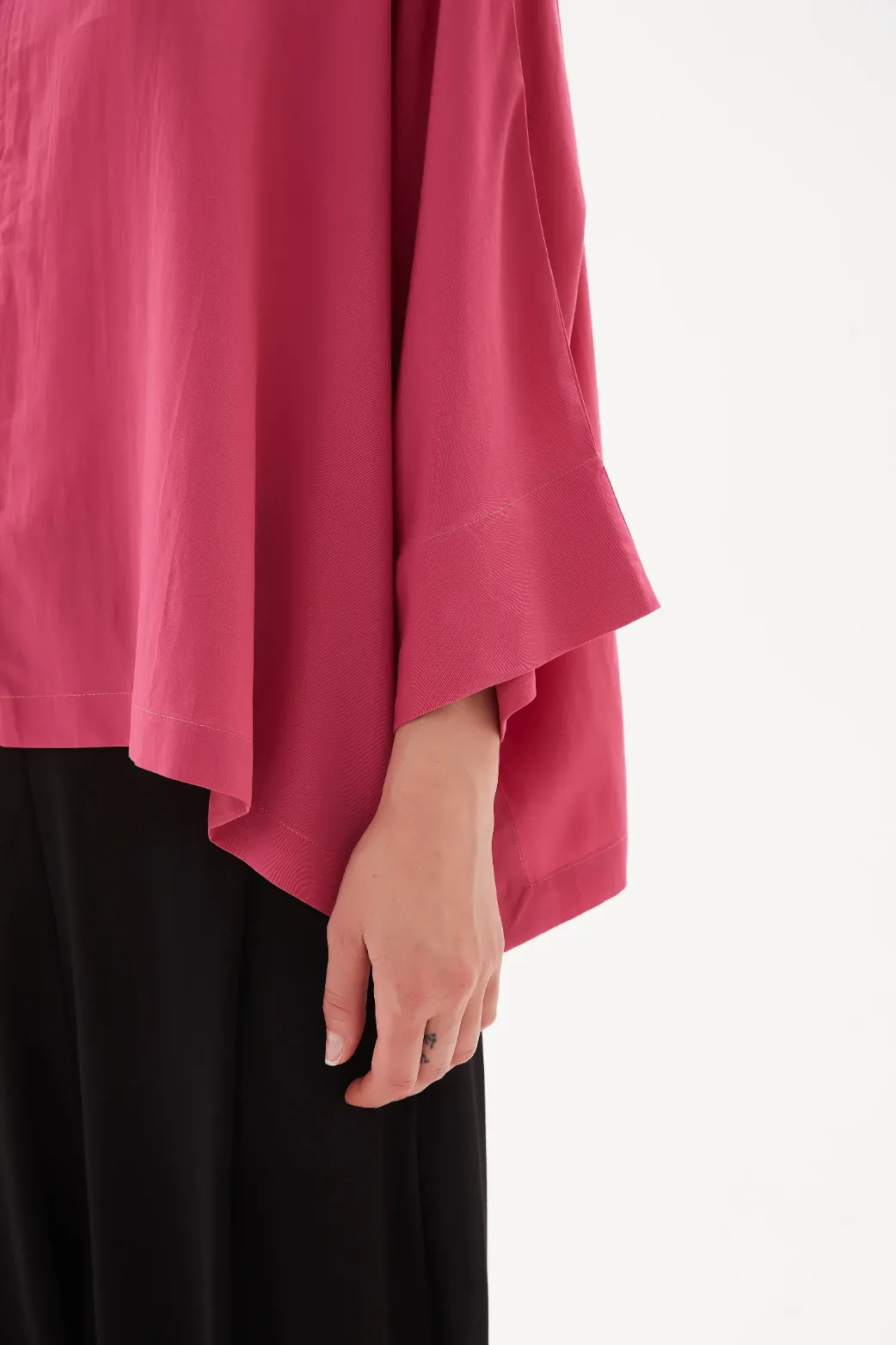 TIRELLI - Funnel Neck Top - Magenta